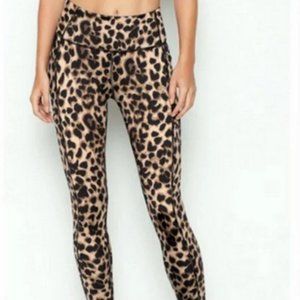 Victoria Secret Studio 7/8 Legging - Nude Leopard